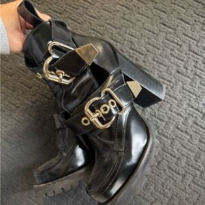 Jeffrey Cambell boots